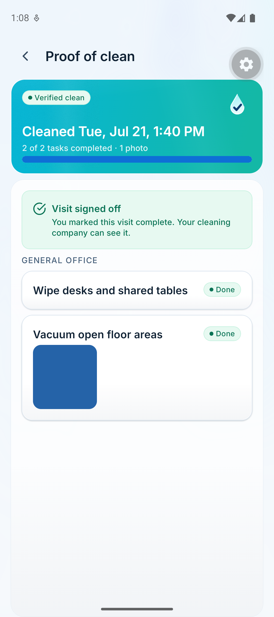 Mobile customer report with completed tasks and visit sign-off